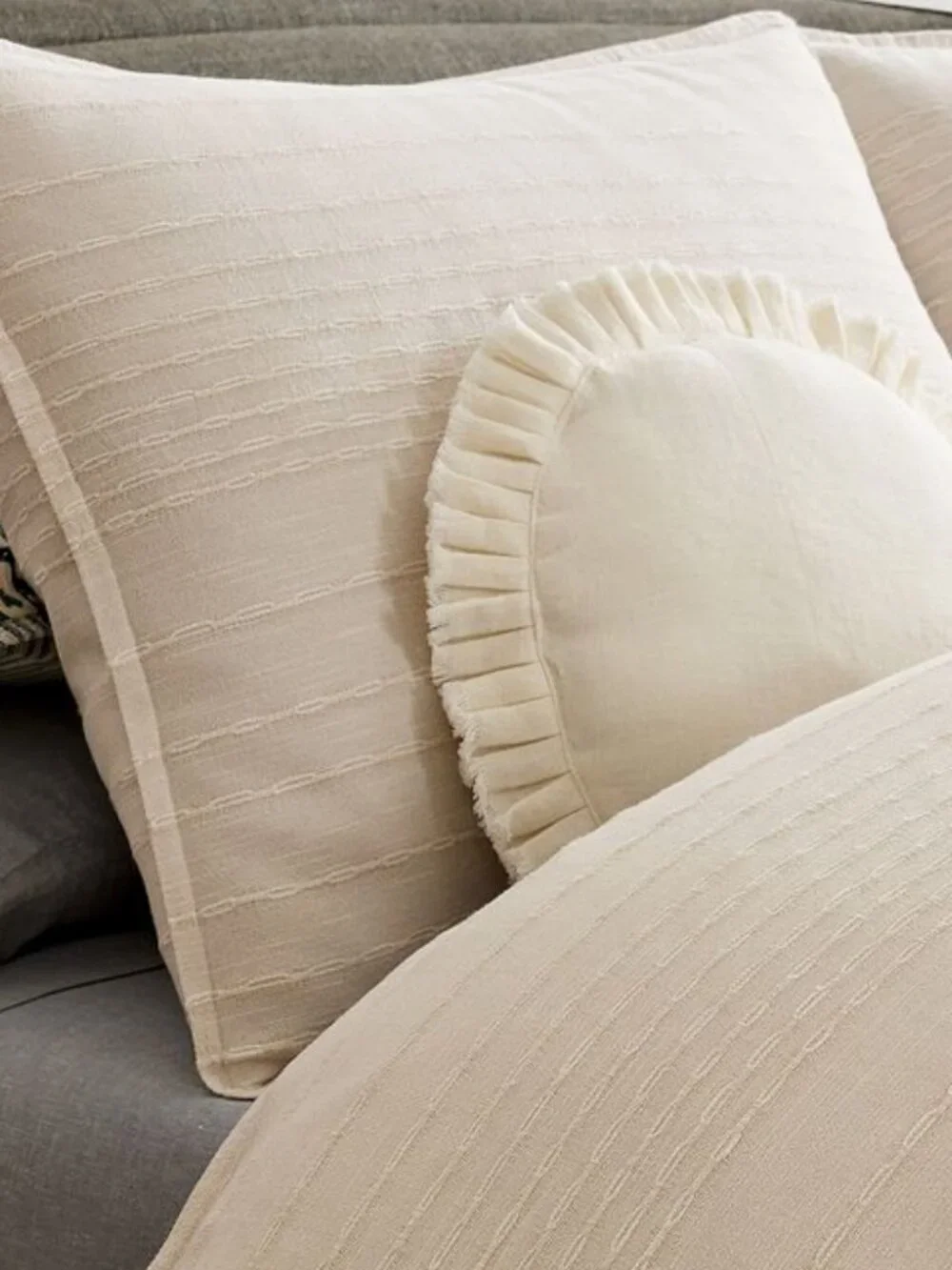 New! West Elm Reese Linen Cotton Queen Duvet Cover & Standard + Euro Sham Set